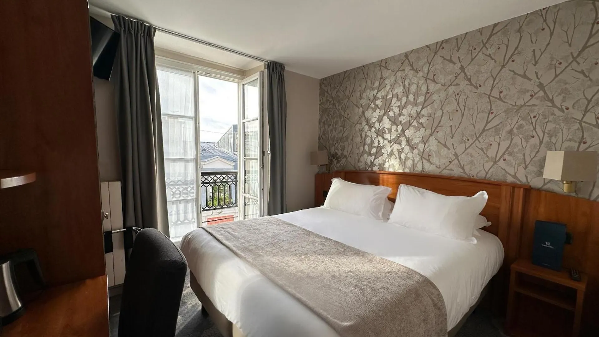 Timhotel Montmartre Párizs 3*,