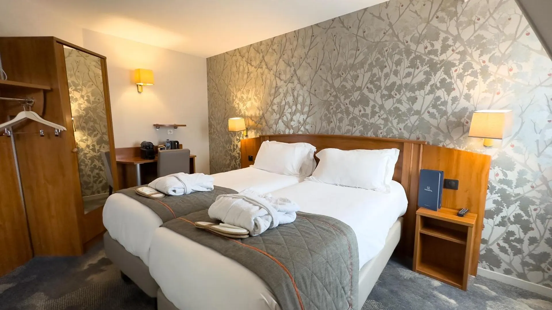 *** Hotel Timhotel Montmartre Paryż Francja