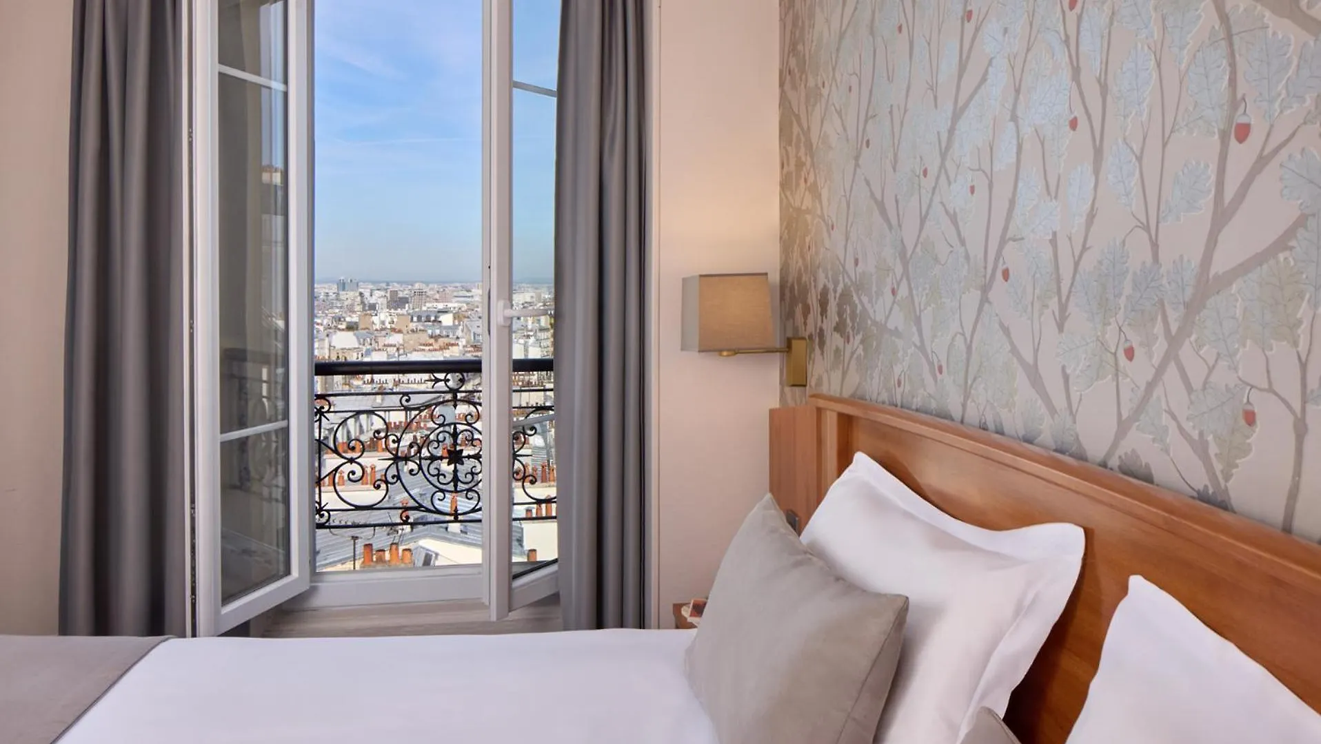 Timhotel Montmartre París