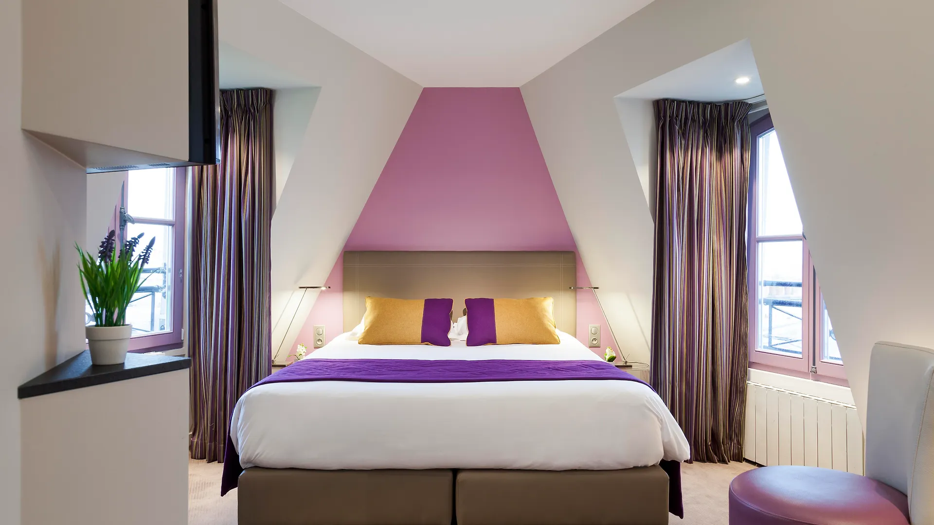 *** Ξενοδοχείο Timhotel Montmartre Παρίσι Γαλλία